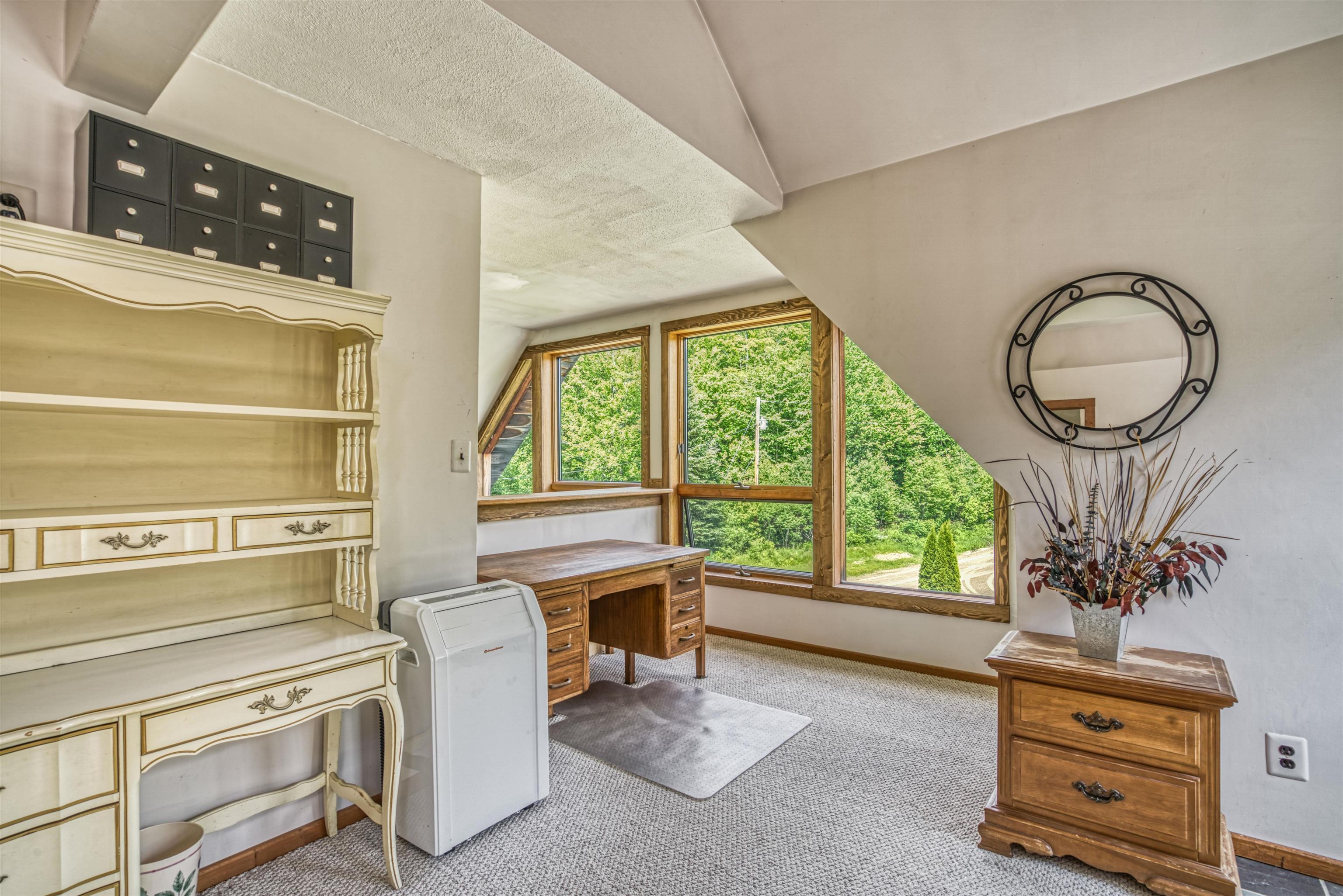 212 North Shore Road Newport, NH 03773 - Photo 23 of 35