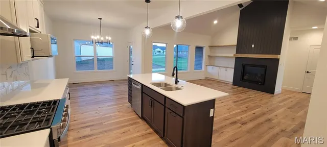 $494,000 | 8450 Herrick Park Drive, Troy, IL 62294