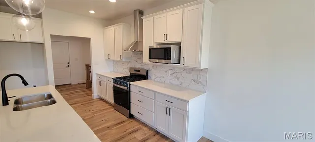 $504,000 | 8450 Herrick Park Drive, Troy, IL 62294