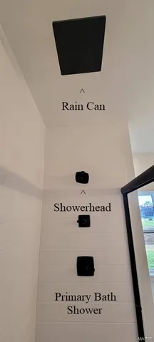 $504,000 | 8450 Herrick Park Drive, Troy, IL 62294