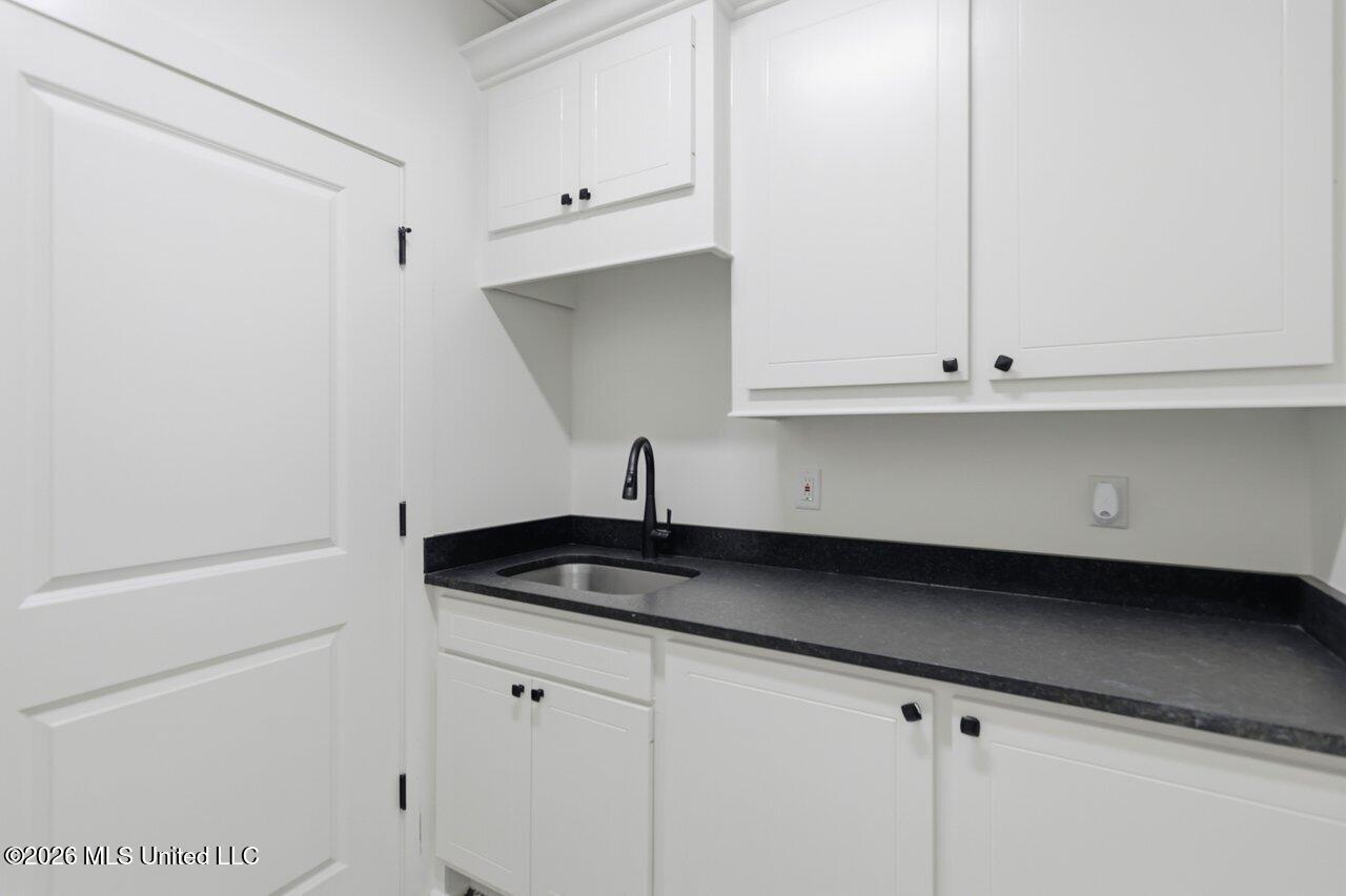 1310 Ballast Way Brandon, MS 39047 - Photo 17 of 32 1310 Ballast Wy Home Tours MS 17