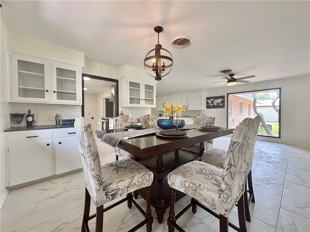 2551 Henrietta Place Ingleside, TX 78362 - Photo 14 of 40