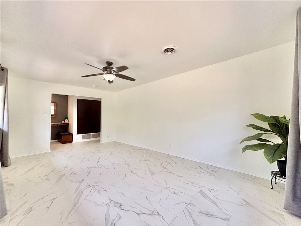 2551 Henrietta Place Ingleside, TX 78362 - Photo 10 of 40