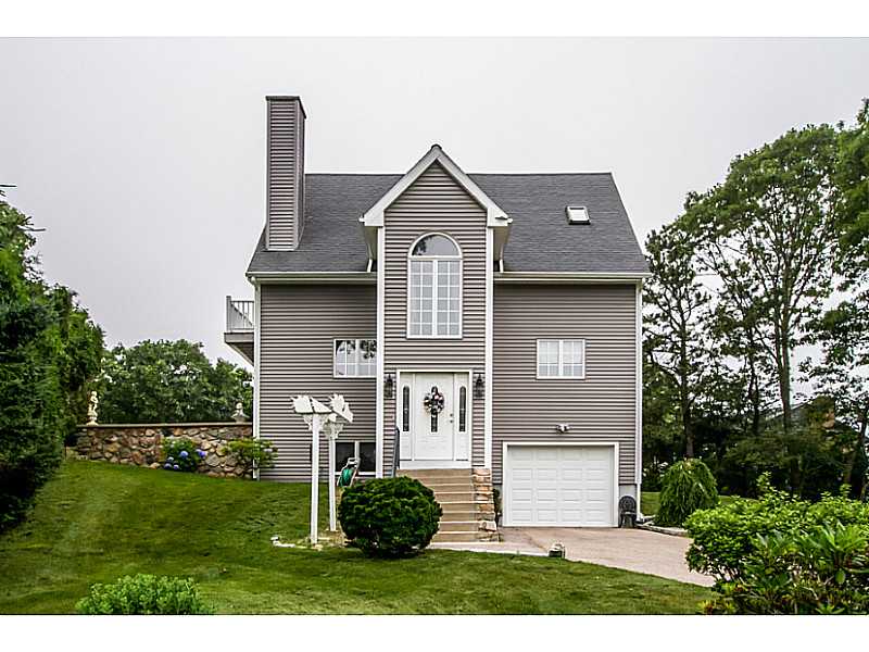 21 Plateau Road Westerly, RI 02891 - Photo 4 of 17 Exterior Front.