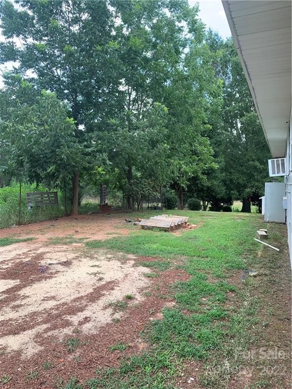 2040 Knight Road Lancaster, SC 29720 - Photo 12 of 35 a view of backyard with green space