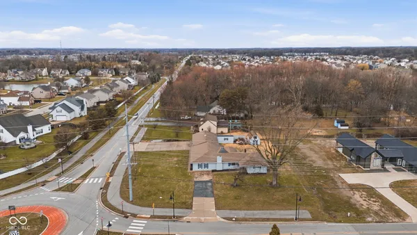 $398,700 | 3020 North 800 East, Brownsburg, IN 46112