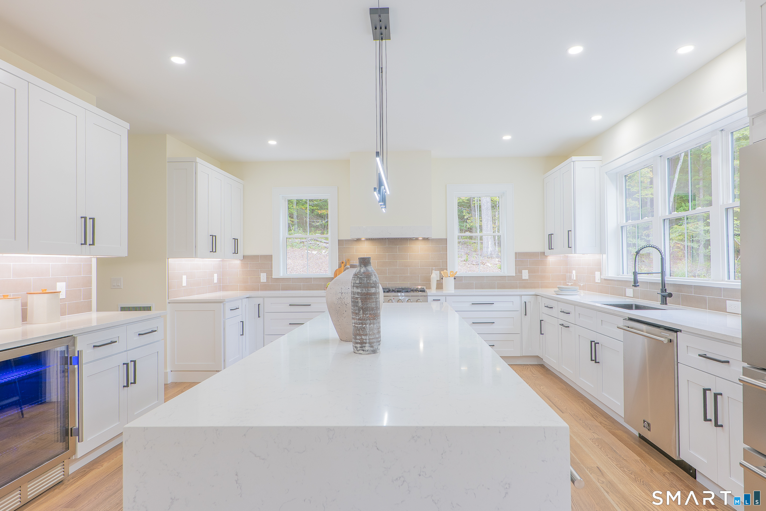 505 Burr Road Southbury, CT 06488 - Photo 7 of 38 Gallery Image 7