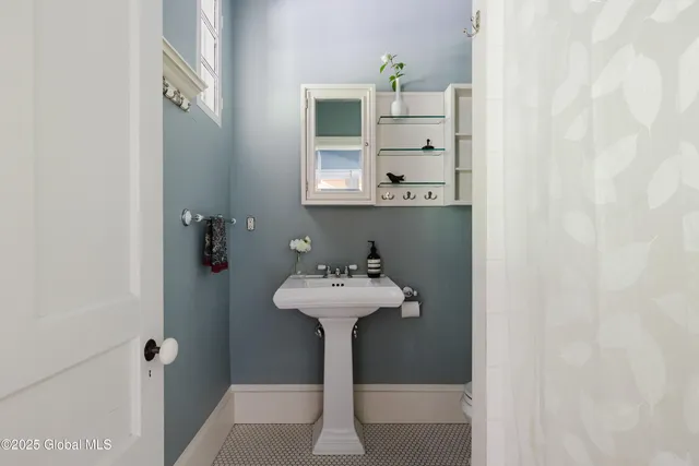 $2,995,000 | 88 Mac Brown Road, Hudson, NY 12534