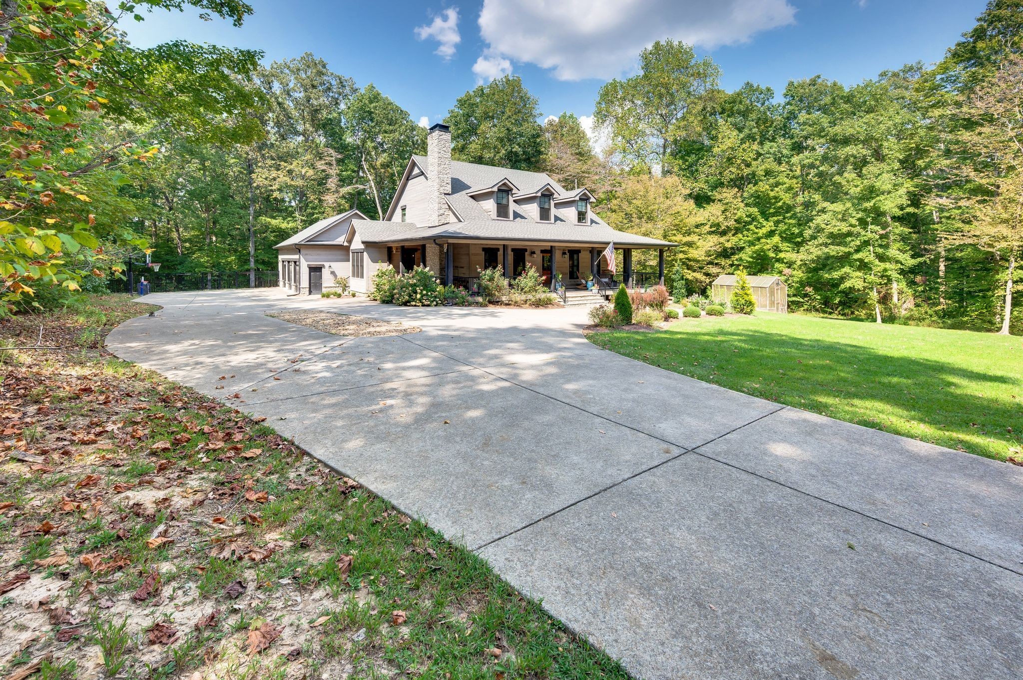 1168 Johnny Hall Road Burns, TN 37029 - Photo 6 of 89