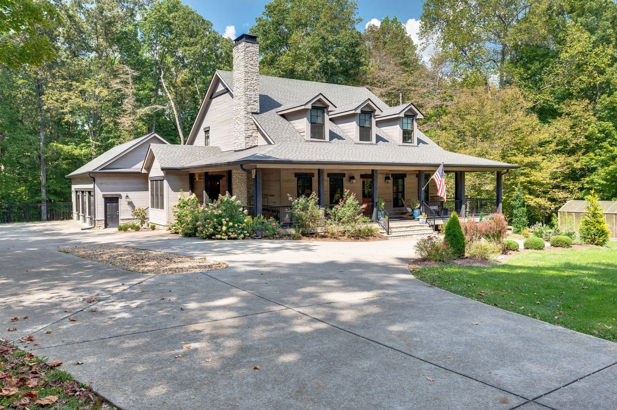 1168 Johnny Hall Road Burns, TN 37029 - Photo 10 of 89