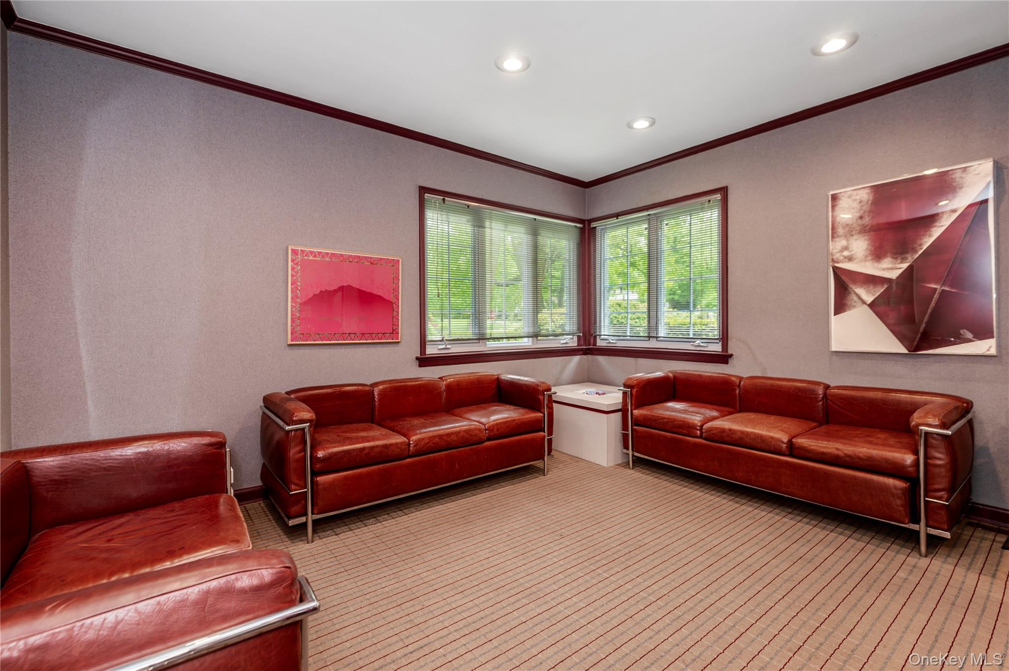 111 Clent Road Great Neck, NY 11021 - Photo 30 of 41 Attached office with separate entrance