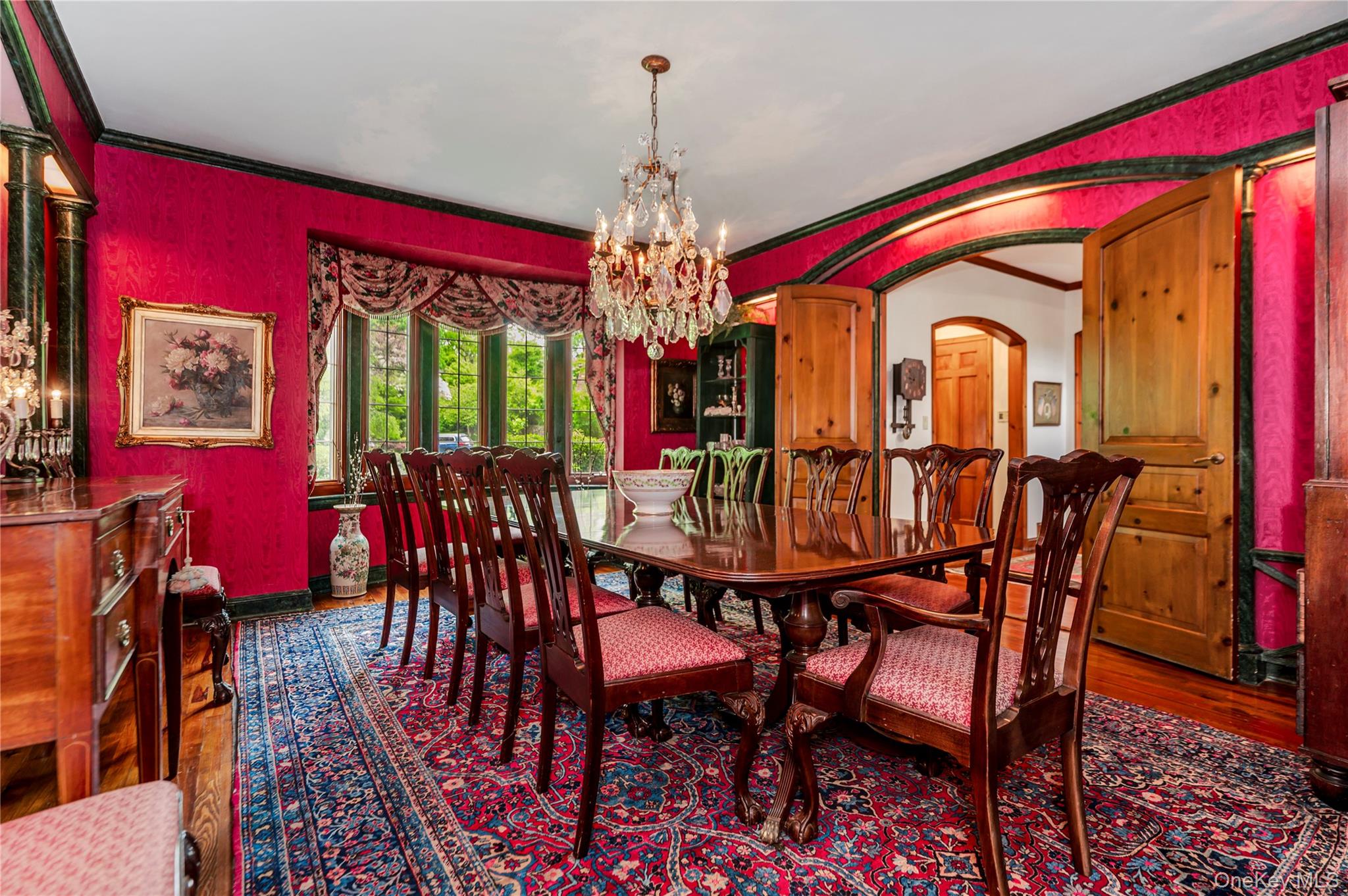 111 Clent Road Great Neck, NY 11021 - Photo 10 of 41 Formal dining room
