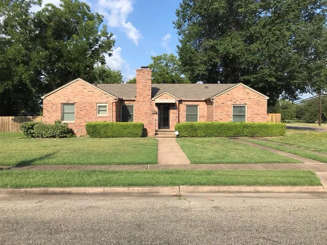 $280,000 | 1824 North Binkley Street, Sherman, TX 75092