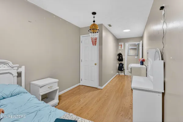 $399,900 | 477 Klondike Circle, Kodak, TN 37764