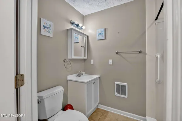 $399,900 | 477 Klondike Circle, Kodak, TN 37764