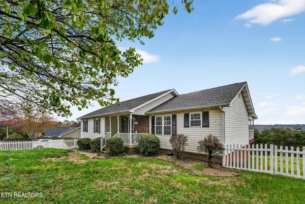 $399,900 | 477 Klondike Circle, Kodak, TN 37764