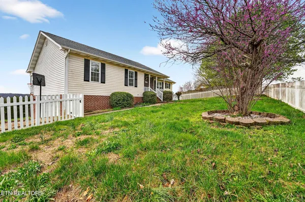 $399,900 | 477 Klondike Circle, Kodak, TN 37764