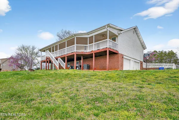 $399,900 | 477 Klondike Circle, Kodak, TN 37764