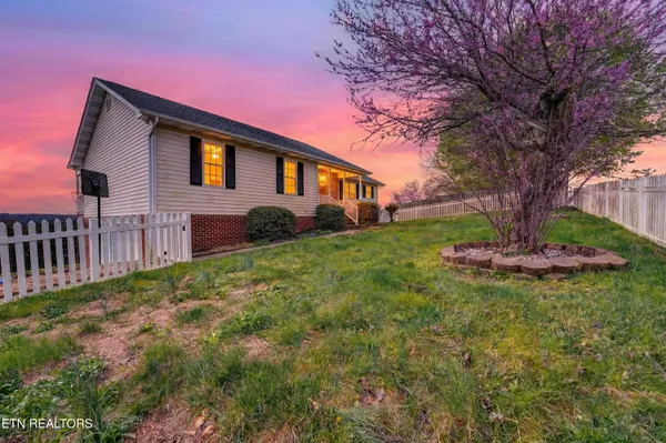 $399,900 | 477 Klondike Circle, Kodak, TN 37764