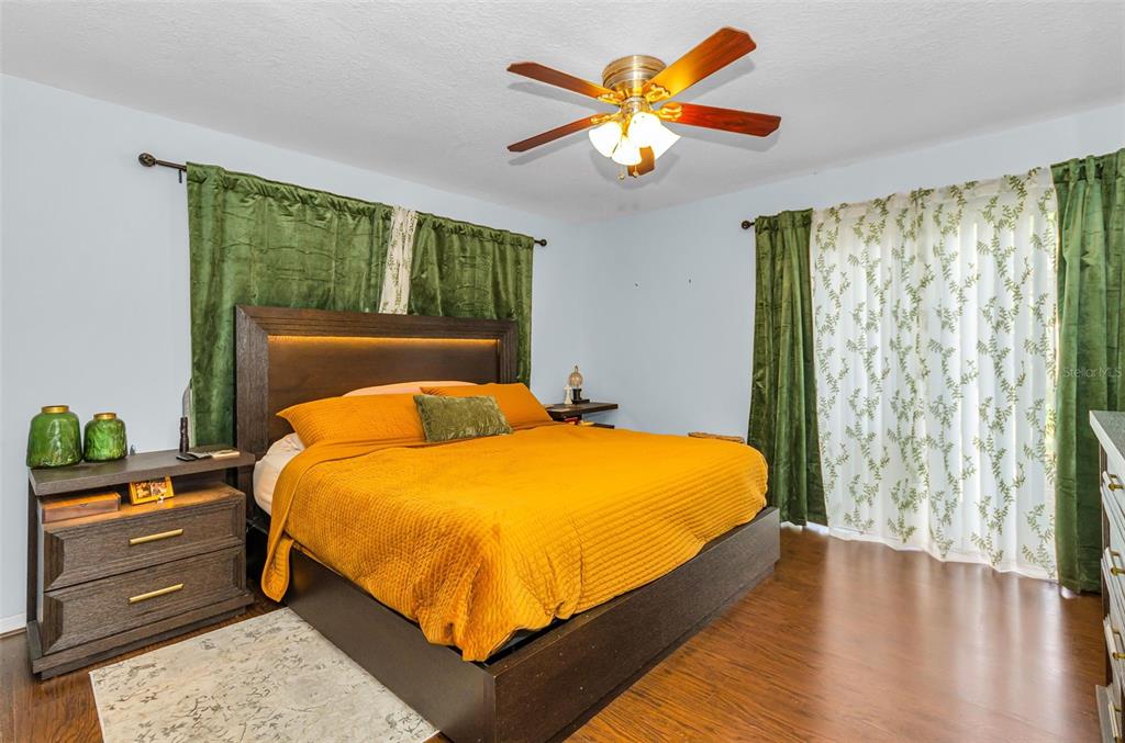 1760 East Orangeside Road Palm Harbor, FL 34683 - Photo 16 of 36 Gallery Image 16