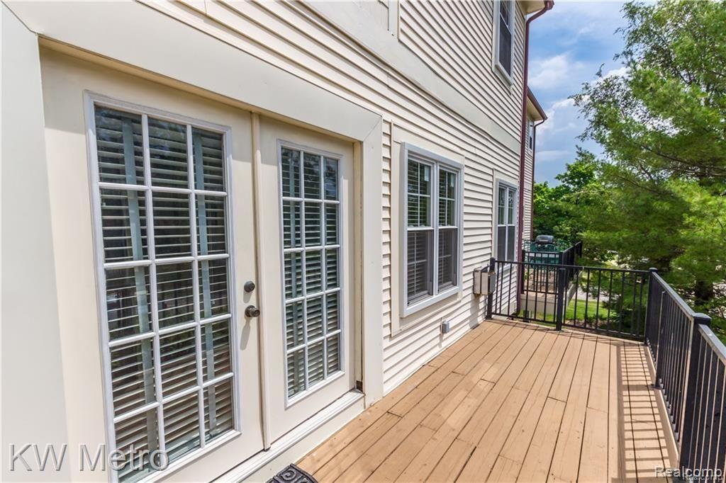 2652 Crooks Road Royal Oak, MI 48073 - Photo 22 of 22