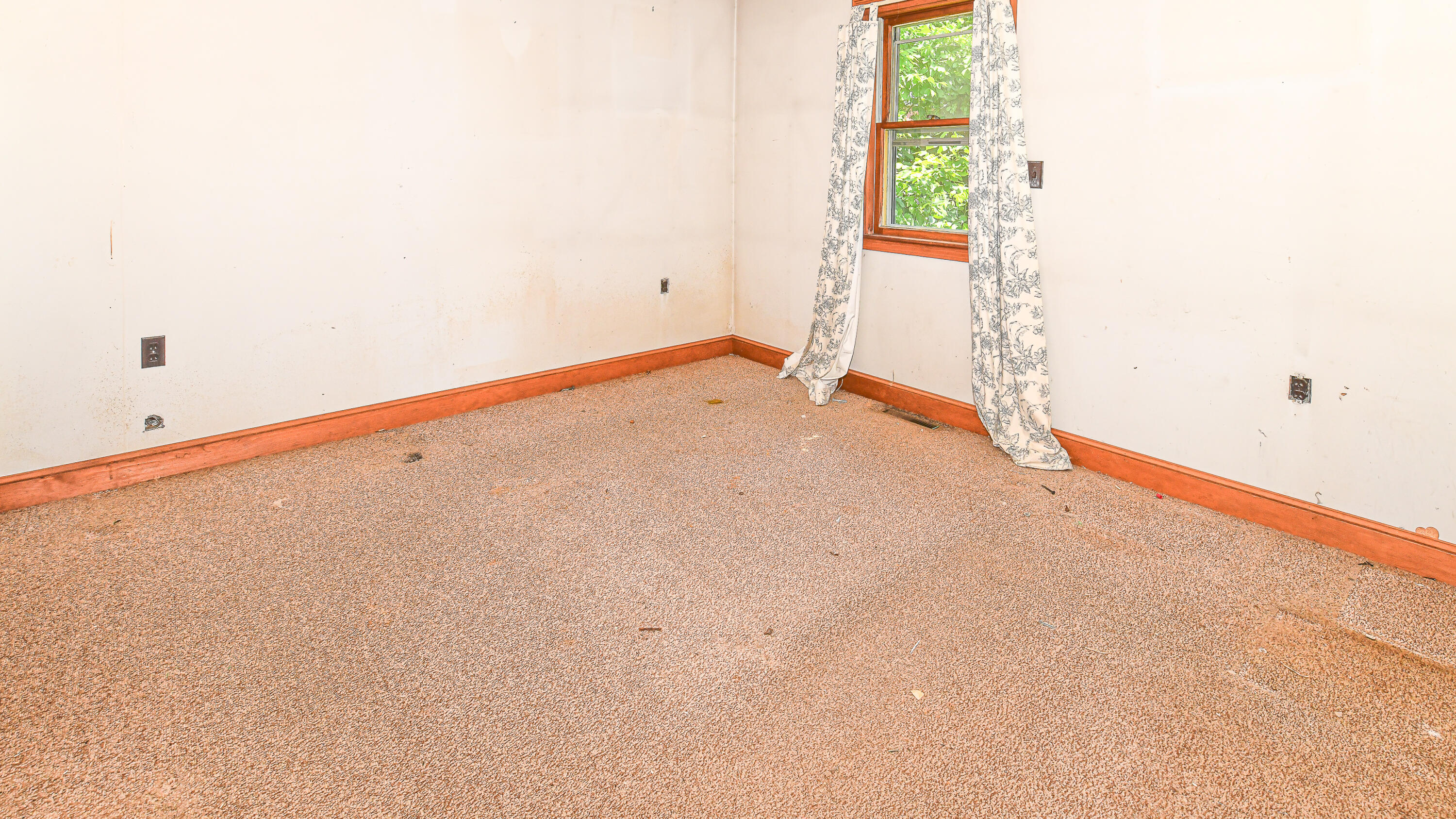 112 Hawk Mountain Road Waterford, ME 04088 - Photo 33 of 70 2nd Bedroom