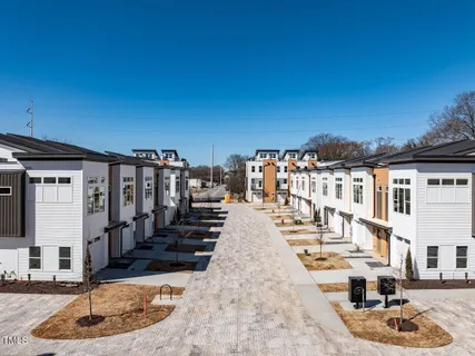 $450,000 | 620 Walnut Hts Drive, Unit 103, Raleigh, NC 27610