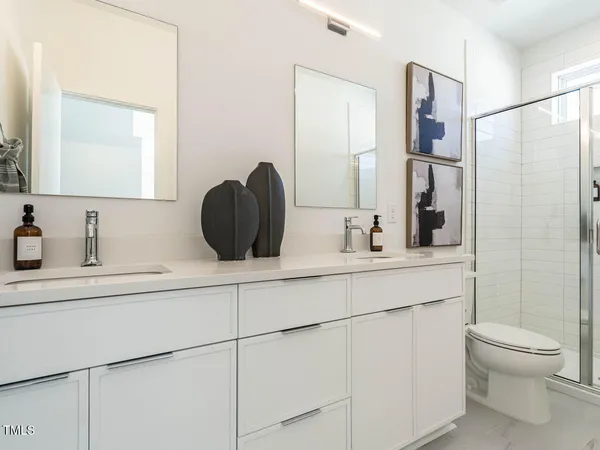 $450,000 | 620 Walnut Hts Drive, Unit 103, Raleigh, NC 27610