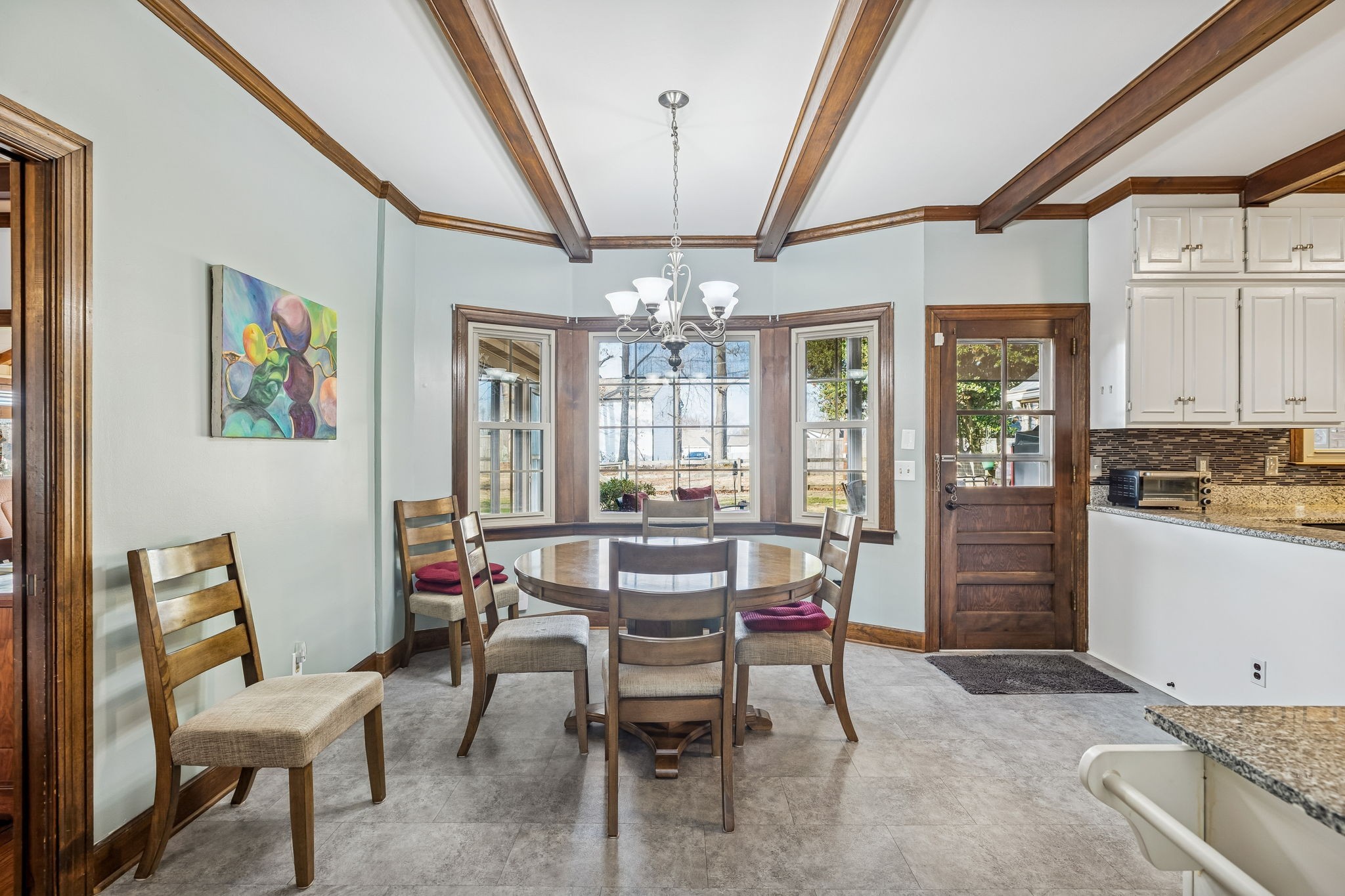 117 Sam Davis Drive Springfield, TN 37172 - Photo 11 of 42 a view of a dining room with furniture and chandelier