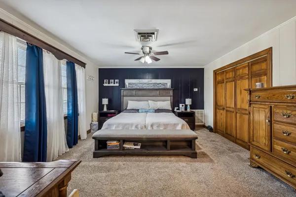 $575,000 | 117 Sam Davis Drive, Springfield, TN 37172