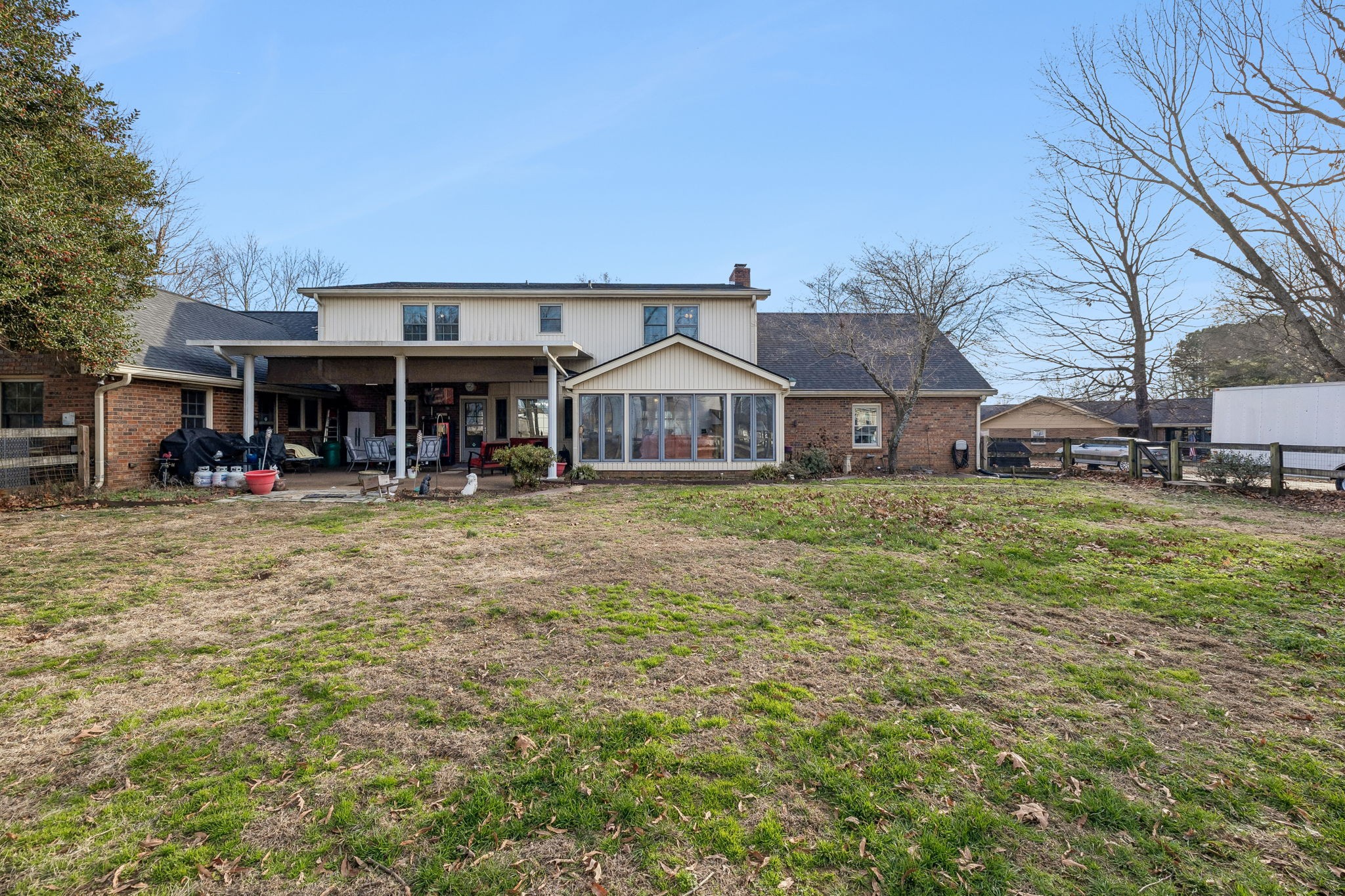 117 Sam Davis Drive Springfield, TN 37172 - Photo 35 of 44 a front view of a building with garden