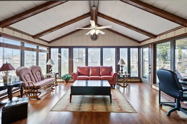 $575,000 | 117 Sam Davis Drive, Springfield, TN 37172