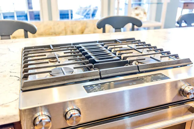 $889,999 | 17 Corvette Lane, Carthage, TN 37030