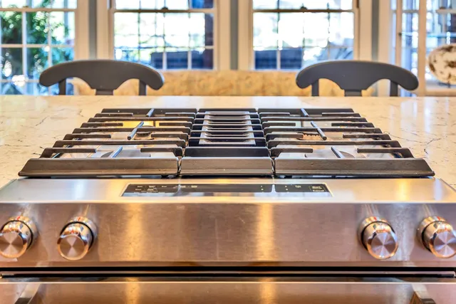 $889,999 | 17 Corvette Lane, Carthage, TN 37030