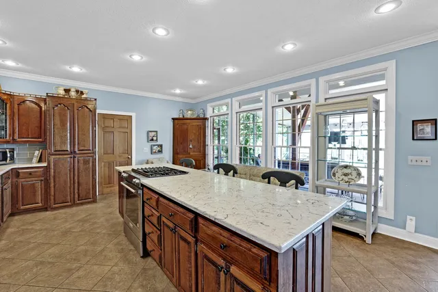 $889,999 | 17 Corvette Lane, Carthage, TN 37030