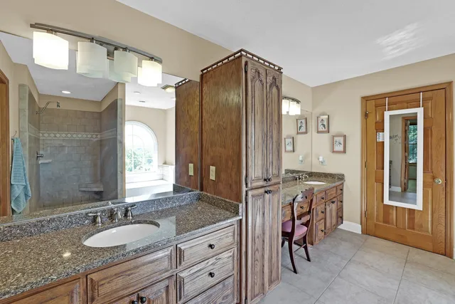 $889,999 | 17 Corvette Lane, Carthage, TN 37030