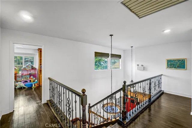 $1,050,000 | 28314 Easton Lane, Santa Clarita, CA 91350