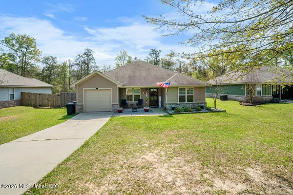$215,000 | 47 Logaras Circle, Purvis, MS 39475