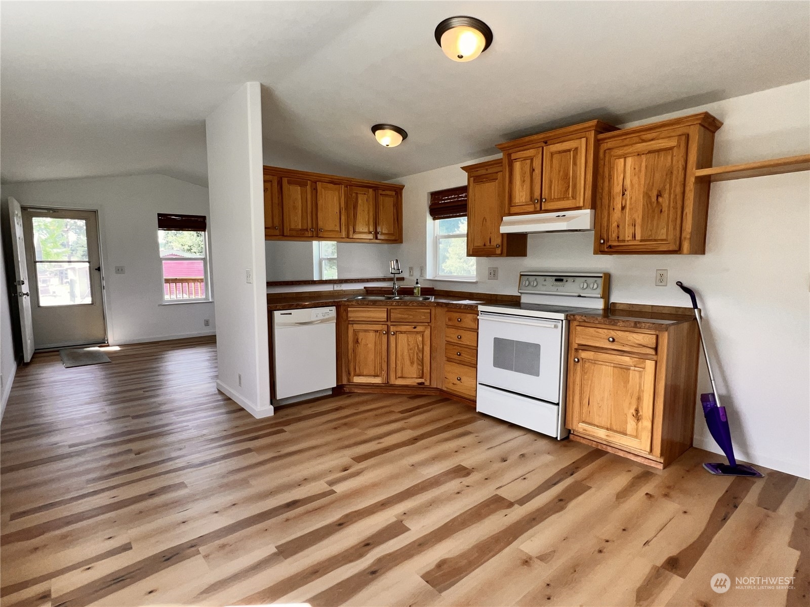 22 Heron Loop Road Republic, WA 99166 - Photo 5 of 16 Gallery Image 5