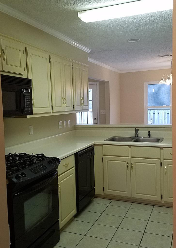 2009 Silver Run Grovetown, GA 30813 - Photo 15 of 34 Kitchen