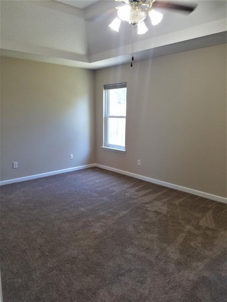 2009 Silver Run Grovetown, GA 30813 - Photo 21 of 34 Owners Left Side of Bedroom