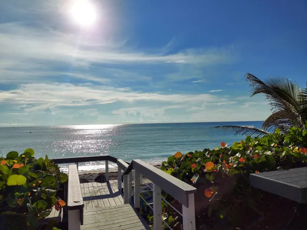 $2,700 | 5530 North Ocean Boulevard, Unit 106, Ocean Ridge, FL 33435