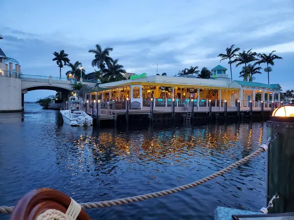 $2,700 | 5530 North Ocean Boulevard, Unit 106, Ocean Ridge, FL 33435