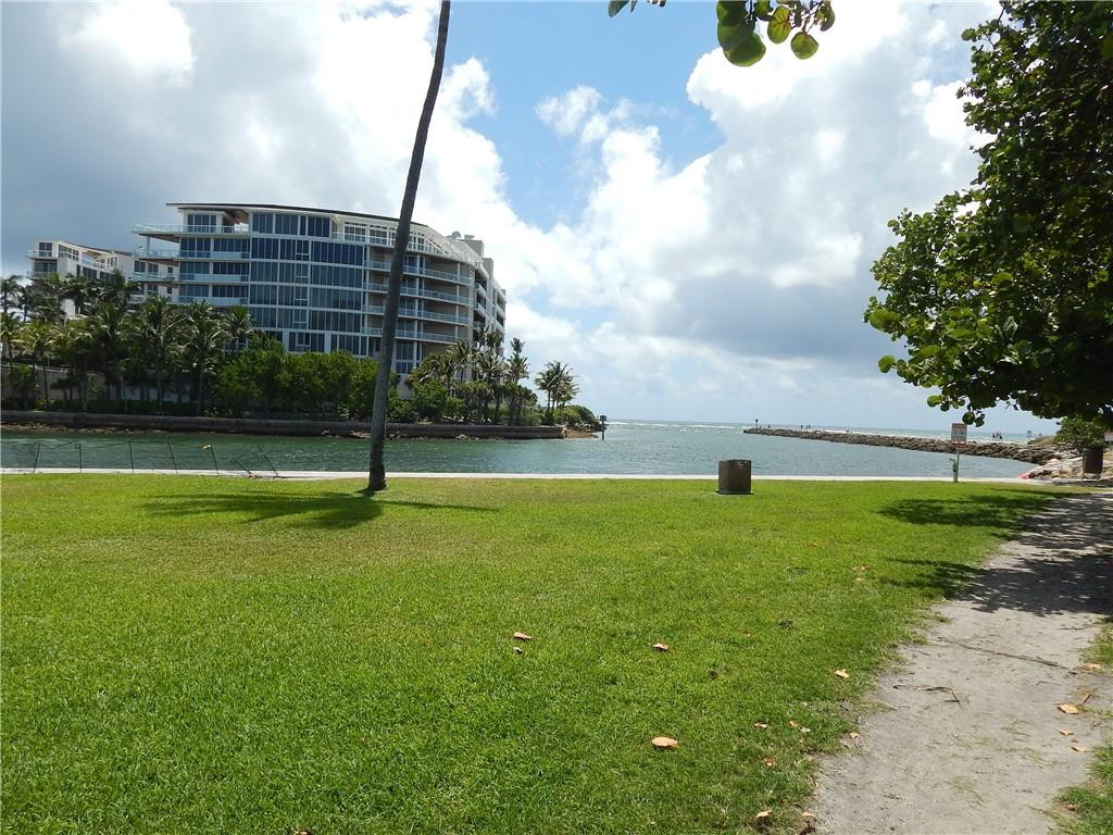 22277 Southwest 64th Avenue Boca Raton, FL 33428 - Photo 54 of 58 a view of a tall building