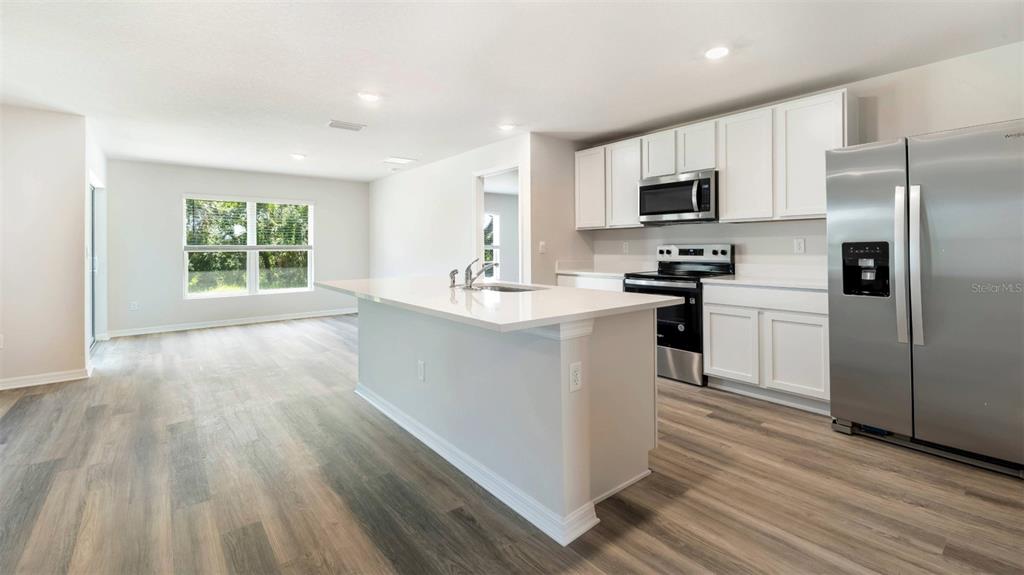 17790 Wheat Stack Court Parrish, FL 34219 - Photo 5 of 27 Gallery Image 5