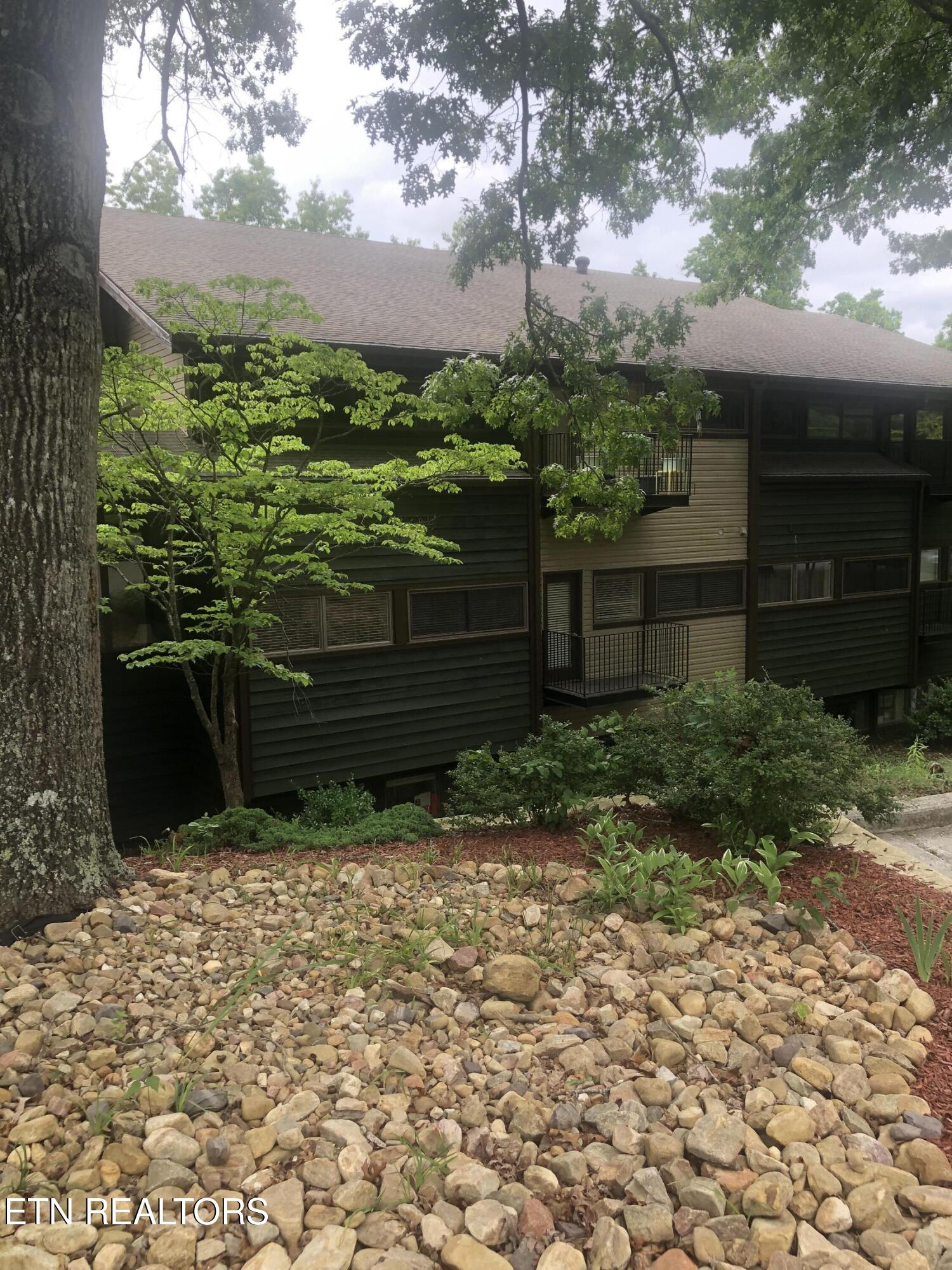 13 Ridgeway Road, Unit 2G Norris, TN 37828 - Photo 2 of 8 One Level Living with Elevator