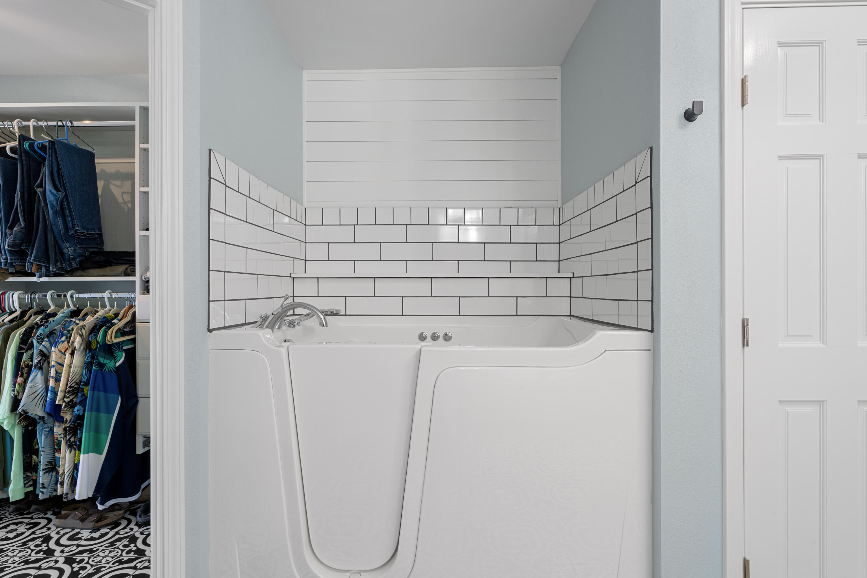 1933 Eagle Lane Navarre, FL 32566 - Photo 33 of 40 a view of a walk in closet