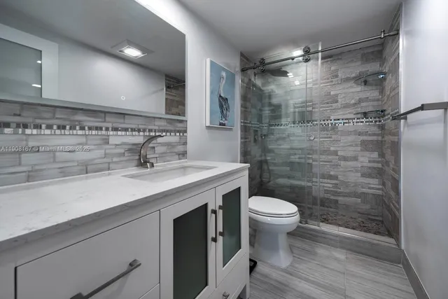 $375,000 | 4010 Galt Ocean Drive, Unit 815, Fort Lauderdale, FL 33308