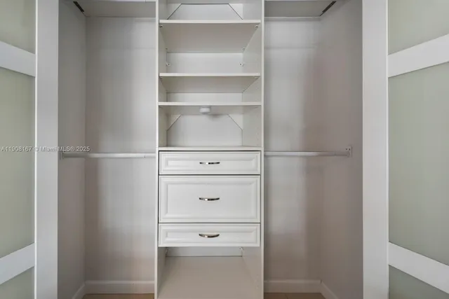 $375,000 | 4010 Galt Ocean Drive, Unit 815, Fort Lauderdale, FL 33308