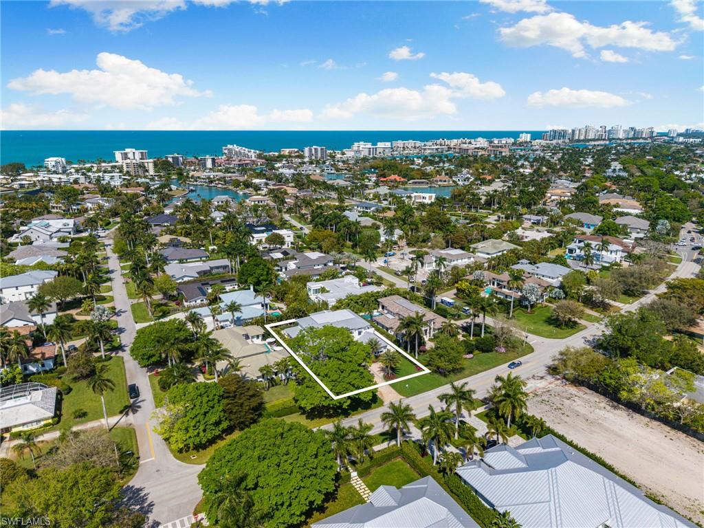 1985 Crayton Road Naples, FL 34102 - Photo 12 of 47